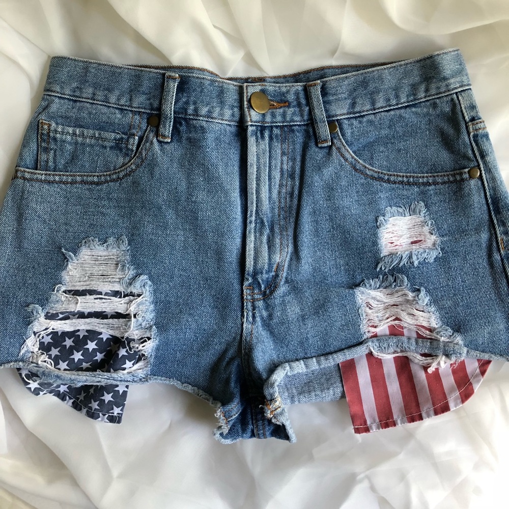 Denim shorts ☀️🐚🌊